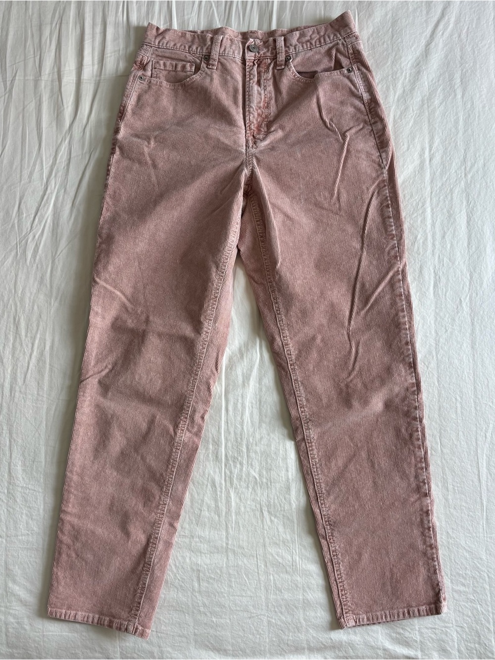 American Eagle Pink Corduroy Mom Jean 4R